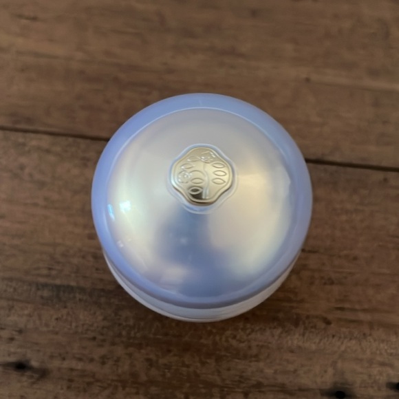 Shiseido future solution lx shade Golden 4 - Picture 4 of 9